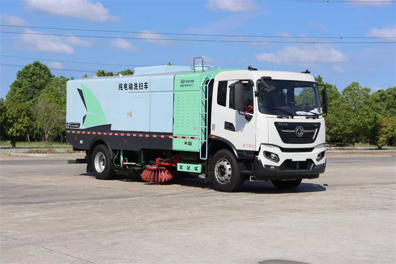東風(fēng)天錦新能源洗掃車（15方）